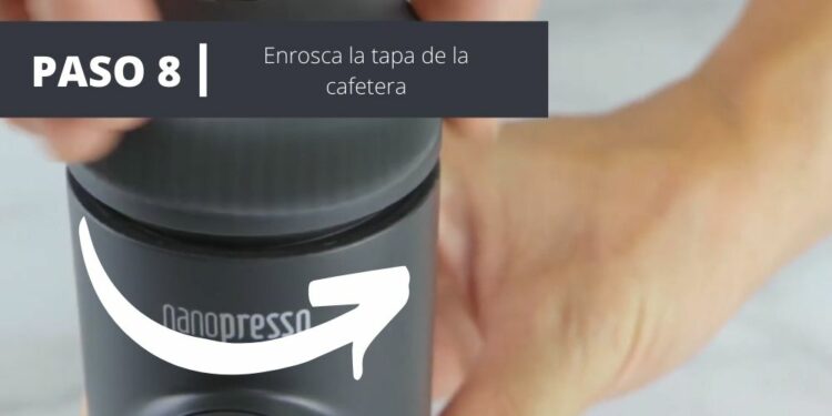 Cómo hacer café en cafetera portátil NANOPRESSO Wacaco - Paso 8
